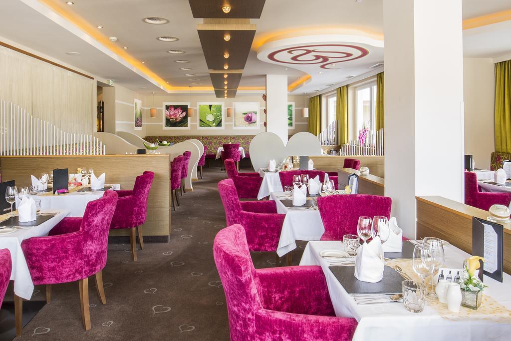 Alpen-Herz Romantik & Spa - Adults Only Ladis Bagian luar foto