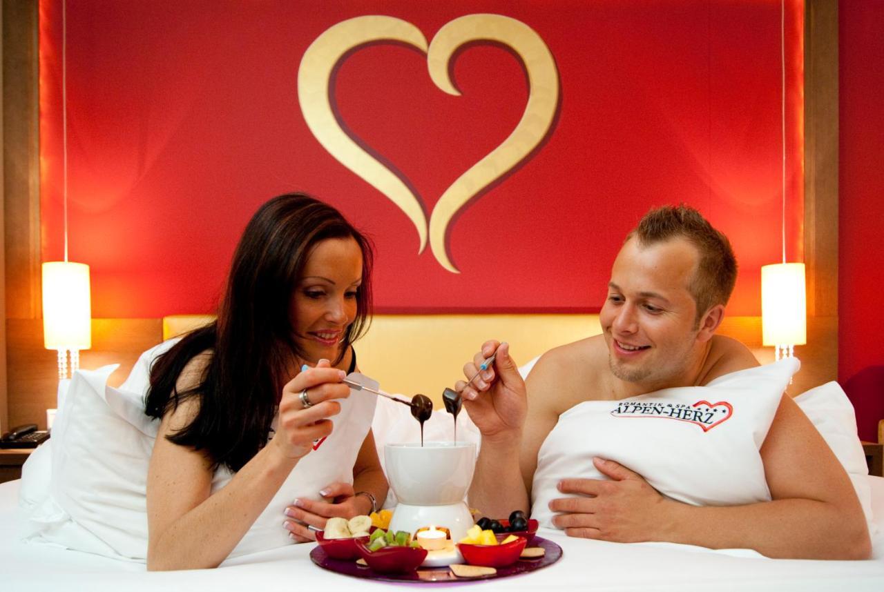 Alpen-Herz Romantik & Spa - Adults Only Hotel Ladis Ruang foto